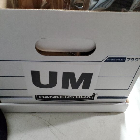 Badgledy Mischka Shoes Girls Size 5 Black Faux Leather Paige Rhinestone Pumps - Picture 11 of 11